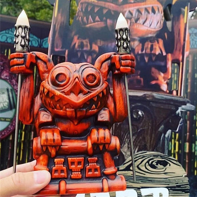 Élethű kültéri gyanta retro fáklya világító víz csésze Tili szobor Tiki figura szobor Hawaii totem