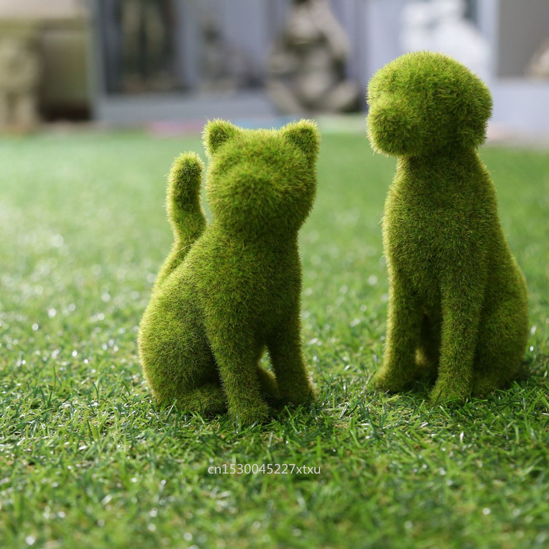 Dekoratyvinis besišlapinančio šuns lopšis Pulkuojančių šunų skulptūros Statula be piršto genėti ar laistyti Dekoratyvinis naminių gyvūnėlių sodo dekoras