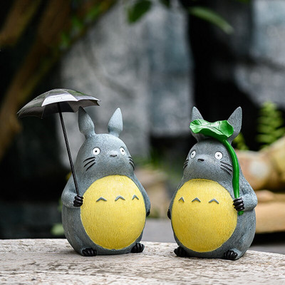 Pastoračné živicové roztomilé kreslené zvieracie Totoro ozdoby vonkajšie krajinné zariadenie remeslá záhradná vila trávnik socha dekorácia