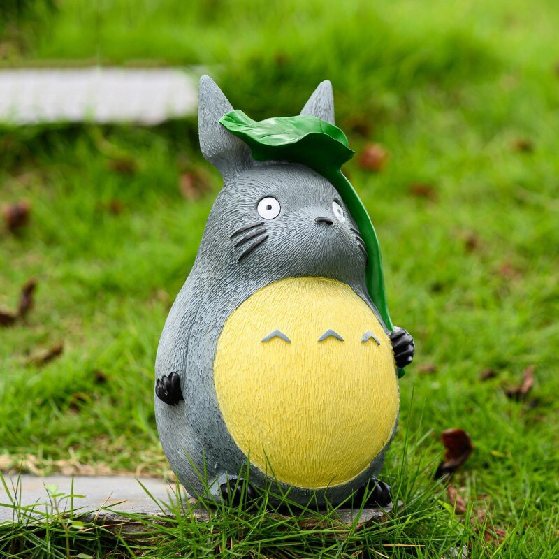 Pastoračné živicové roztomilé kreslené zvieracie Totoro ozdoby vonkajšie krajinné zariadenie remeslá záhradná vila trávnik socha dekorácia