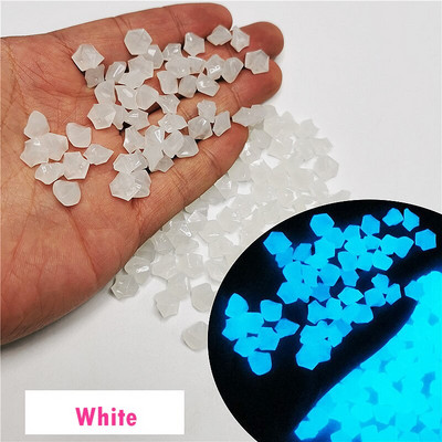 1000 vnt Šviečiančių akmenų, šviečiančių tamsiose uolose, skirtos sodo dekoravimui Lauko kiemo vejos takas Akvariumo dekoras Akvariumo akvariume