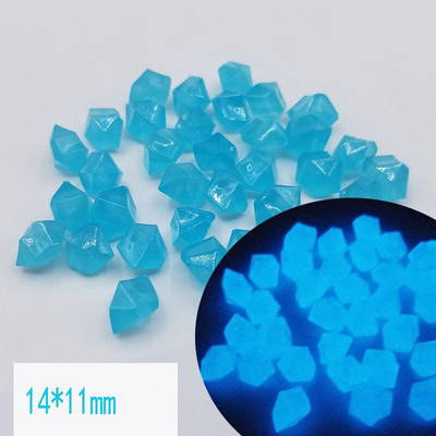 Karštas išpardavimas 300 vnt 14 mm šviesūs akmenys, šviečiantys tamsoje akmenukais Namų sodo apdaila Lauko kiemo vejos tako dekoras Švytinčios uolos