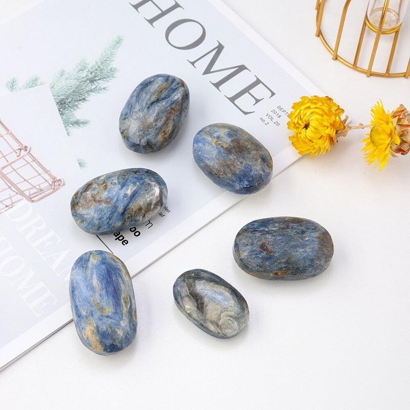 Prírodné liečivé kremeňové remeslá Kyanit Tumbled Mineral Specimen Leštené drahokamy Domáce akvárium Záhradná dekorácia nádrže na ryby