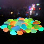 100 vnt/pak. Spalva Šviečiantys akmenys Sodo kiemo dekoras Žuvų tvenkinio reikmenys Baseinas Ornamentas Akmenukai Namų baldai