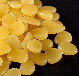 100 ks farebných svietiacimi kameňmi, dekoratívnymi kamienkami na vonkajší trávnik, záhradu, terasu, chodníky, rastliny, akvárium, remeslá