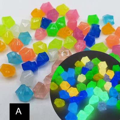 100 vnt. Sodo puošmena Šviečiantys akmenukai Akmenys švyti tamsoje Dekoratyviniai akmenukai Akvariumo akmenukai Akvariumo uolos