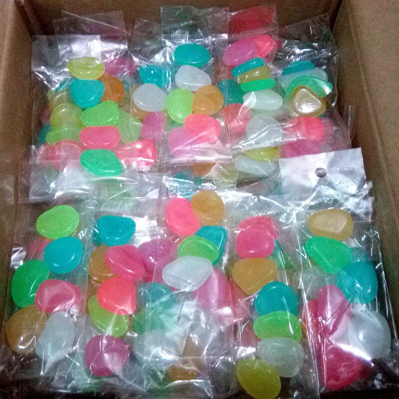 Záhradná dekorácia, svetelné kamene, svietiace v tme, dekoratívne kamienky, vonkajšia dekorácia akvária, kamienkové kamene, mix farieb