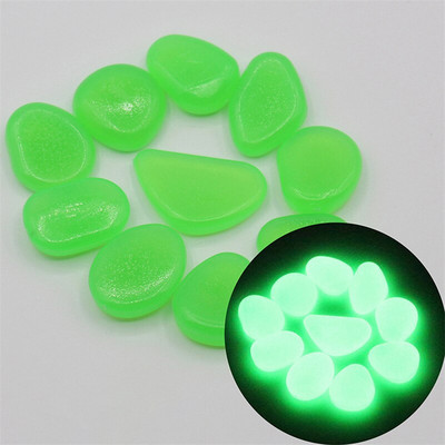 100 vnt šviečiančių akmenukų fluorescencinių žvyro akmenų tamsoje šviečiančių sodo kiemo dekoracijoms, šviečiančioms žuvų akvariume