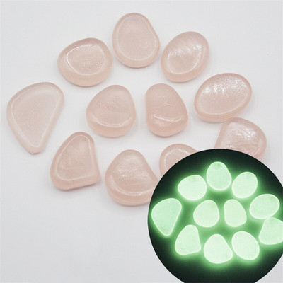 100 vnt šviečiančių akmenukų fluorescencinių žvyro akmenų tamsoje šviečiančių sodo kiemo dekoracijoms, šviečiančioms žuvų akvariume