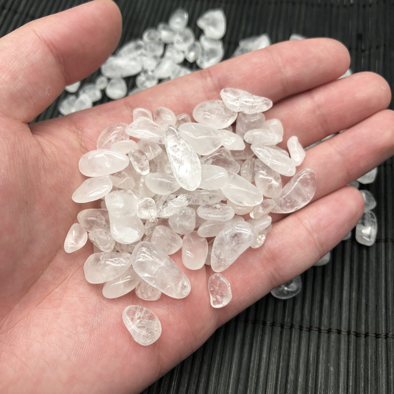 200 g natūralaus žvyro, krištolo skaidrumo kvarcas, namų dekoro puošmena netaisyklingai akvariumo gydomoji energija uolienų mineralas