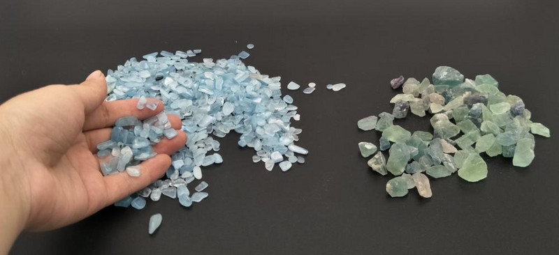 400g 2 farby Dekoratívny prírodný štrk Vzorka Kremeň Domovská dekorácia pre akvárium Liečivý energetický kameň Hornina Minerál