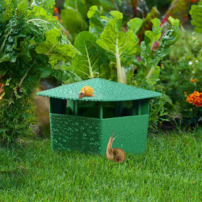 POPETPOP 4 ks plastových pascí na slimáky, lapače slimákov, záhradné lapače slimákov (náhodné farby)