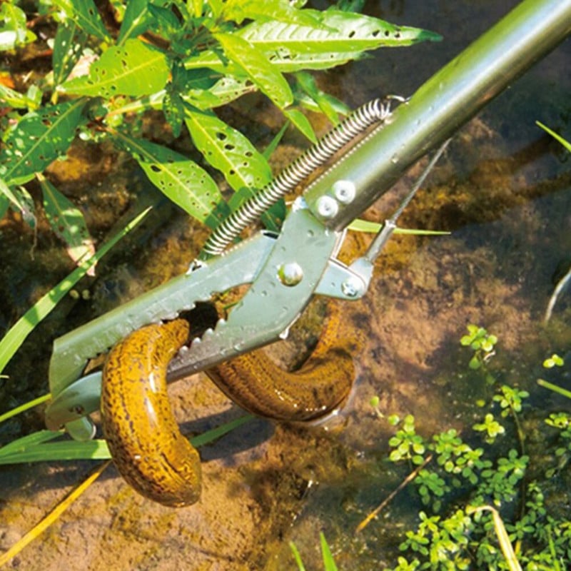 Satvērēja knaibles Krabju knaibles Čūskas rīku savācējs Atkritumu omārs Augšējā sliedes savācējs Šķērveida atkritumu pakaišu spailes Skavas