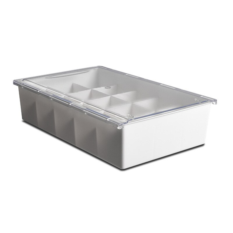 Komoda na spodnú bielizeň, úložný priestor a poriadok, plastové organizéry, skrinky, systém horúcej miestnosti, nočný stolík s papiernictvom a oblečením