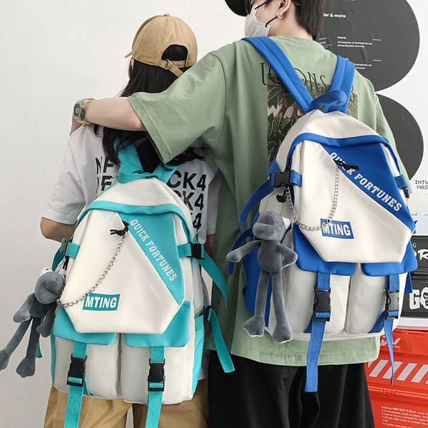 Muški tekstilni ruksak s privjeskom za ključeve