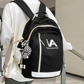 Veľký pánsky batoh s visačkou a predným vreckom