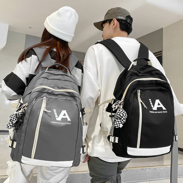 Veľký pánsky batoh s visačkou a predným vreckom