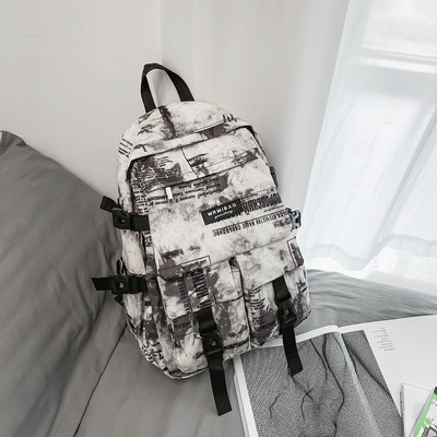 Vyriška kuprinė su kišenėmis ir dideliu vidiniu skyriumi