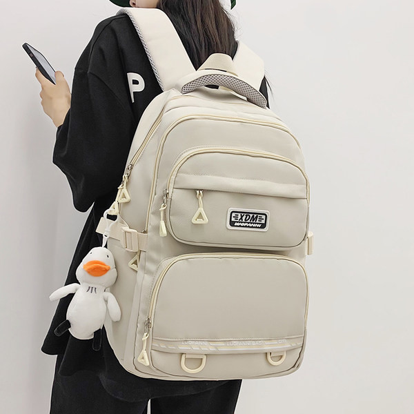 Pánsky textilný batoh s logom a prednými vreckami na zips