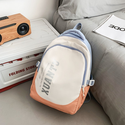 Muški ruksak s privjeskom za ključeve