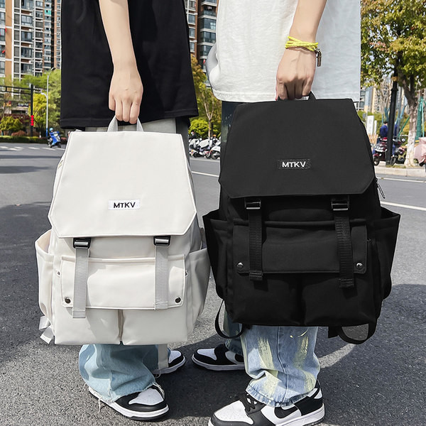 Pánsky batoh - štvorcového tvaru