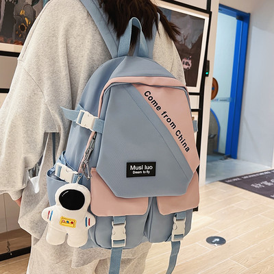 Rucsac pentru bărbați cu breloc și inscripție