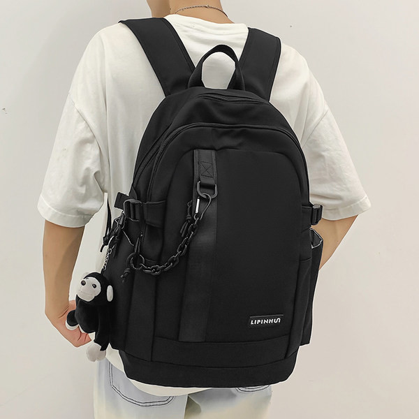 Muški ruksak s privjeskom za ključeve - u tri boje