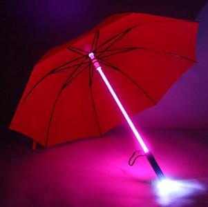 Lanternă Umbrelă LED Lumini de avertizare de siguranță Umbrele de exterior pentru copii Adulti 7 culori Umbrelă de noapte intermitentă cu mâner lung