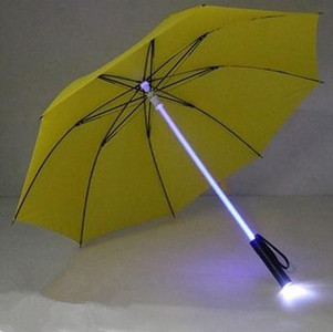 Lanternă Umbrelă LED Lumini de avertizare de siguranță Umbrele de exterior pentru copii Adulti 7 culori Umbrelă de noapte intermitentă cu mâner lung