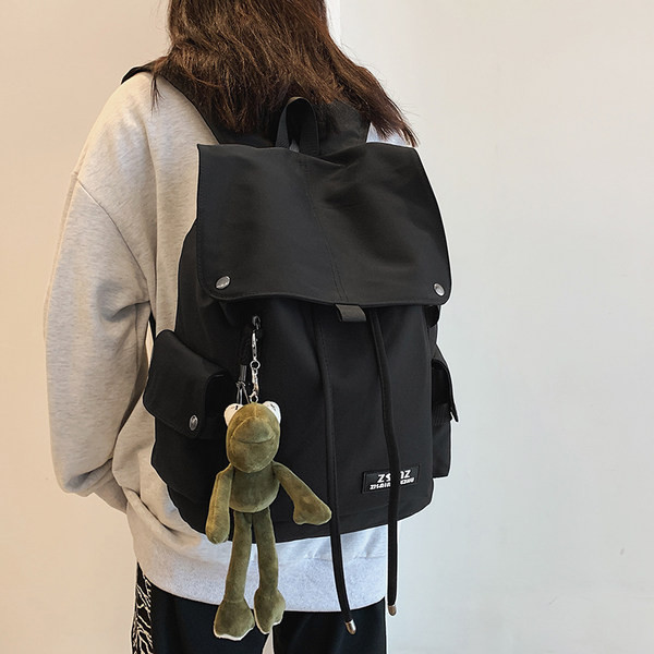 Rucsac pentru bărbați cu șireturi și logo potrivit pentru viața de zi cu zi