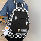 Ležérny textilný batoh s aplikáciou a nápisom pre mužov