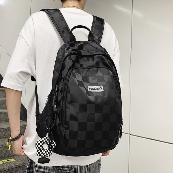 Pánsky štýlový batoh s logom a zapínaním na zips