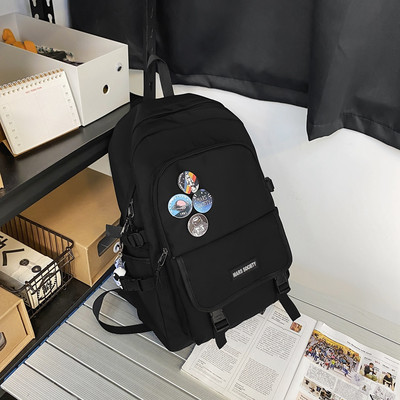 Muški ruksak s natpisom i 3D elementom