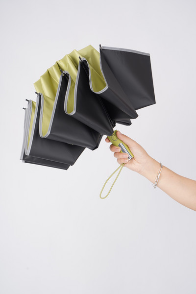 Reklamný dáždnik, slnečník, trojnásobný, desaťkostný, čierny lepiaci, automatický obrátený dáždnik, opaľovací dáždnik, vonkajší, slnečník