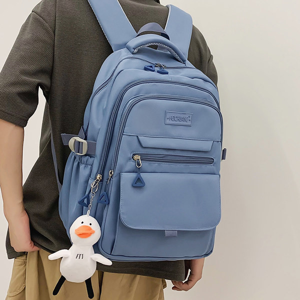 Novi model muškog ruksaka sa privjeskom za ključeve