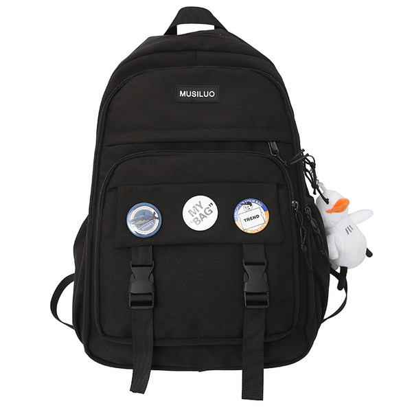 Každodenný batoh s kľúčenkou