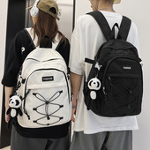 Pánsky textilný batoh s prednými zaväzovaniami na vreckách a nápisom