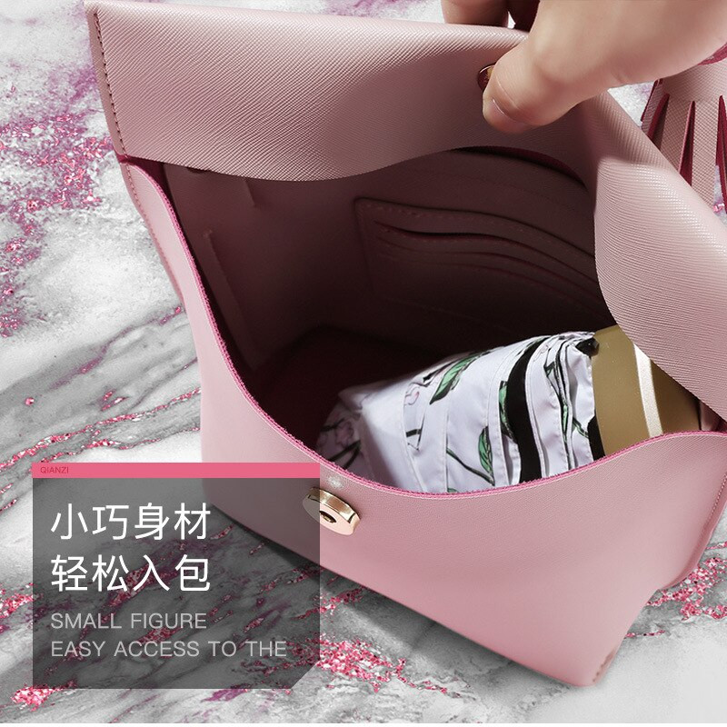 Vreckový dáždnik Malý kreslený slnečník Ľahko prenosný Akadémia pre dážď Ženy Študenti Vodotesný skladací dáždnik