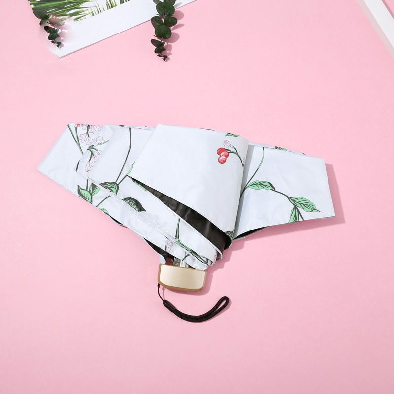 Vreckový dáždnik Malý kreslený slnečník Ľahko prenosný Akadémia pre dážď Ženy Študenti Vodotesný skladací dáždnik