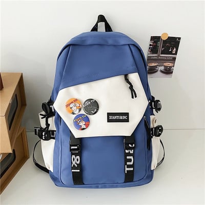 Moderný textilný batoh s 3D prvkom a nápisom pre mužov