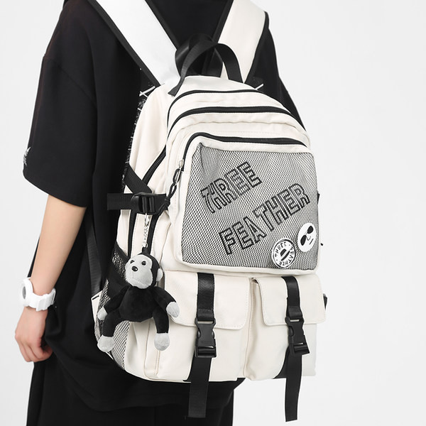 Pánsky textilný batoh s kľúčenkou