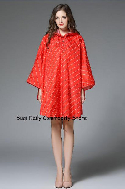 Női könnyű esőkabát poncsó kapucnival színes köpeny Vízálló esőkabát felnőtteknek kültéri kerékpáros esőruházat