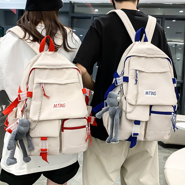 Textilný batoh pre mužov s nápisom a 3D prvkom