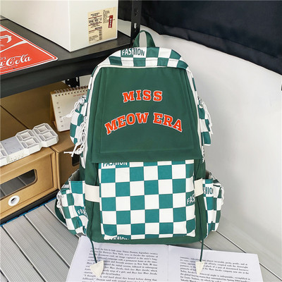 Pánsky ležérny batoh s obrázkami a nápismi