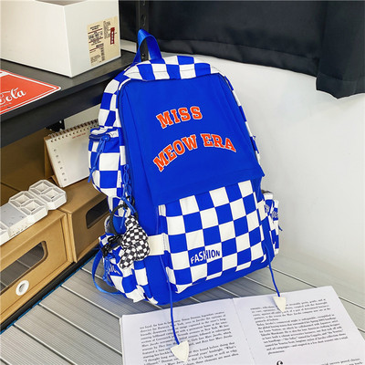 Pánsky ležérny batoh s obrázkami a nápismi