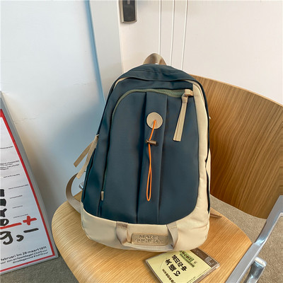 Rucsac textil cu multe compartimente in multe culori