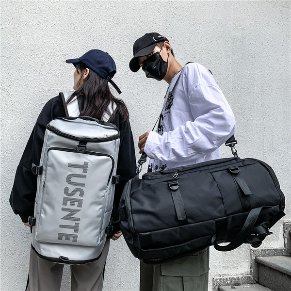 Pánsky batoh nového modelu s nápisom - vhodný na cesty