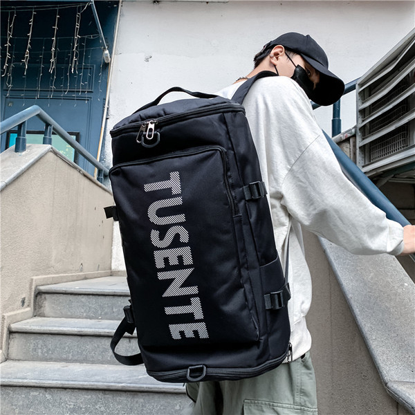 Pánsky batoh nového modelu s nápisom - vhodný na cesty