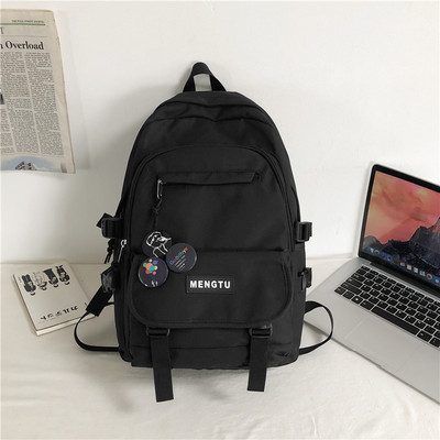 Textilný funkčný batoh s niekoľkými priehradkami