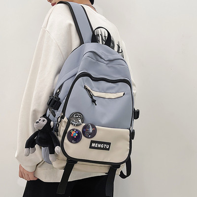 Textilný funkčný batoh s niekoľkými priehradkami